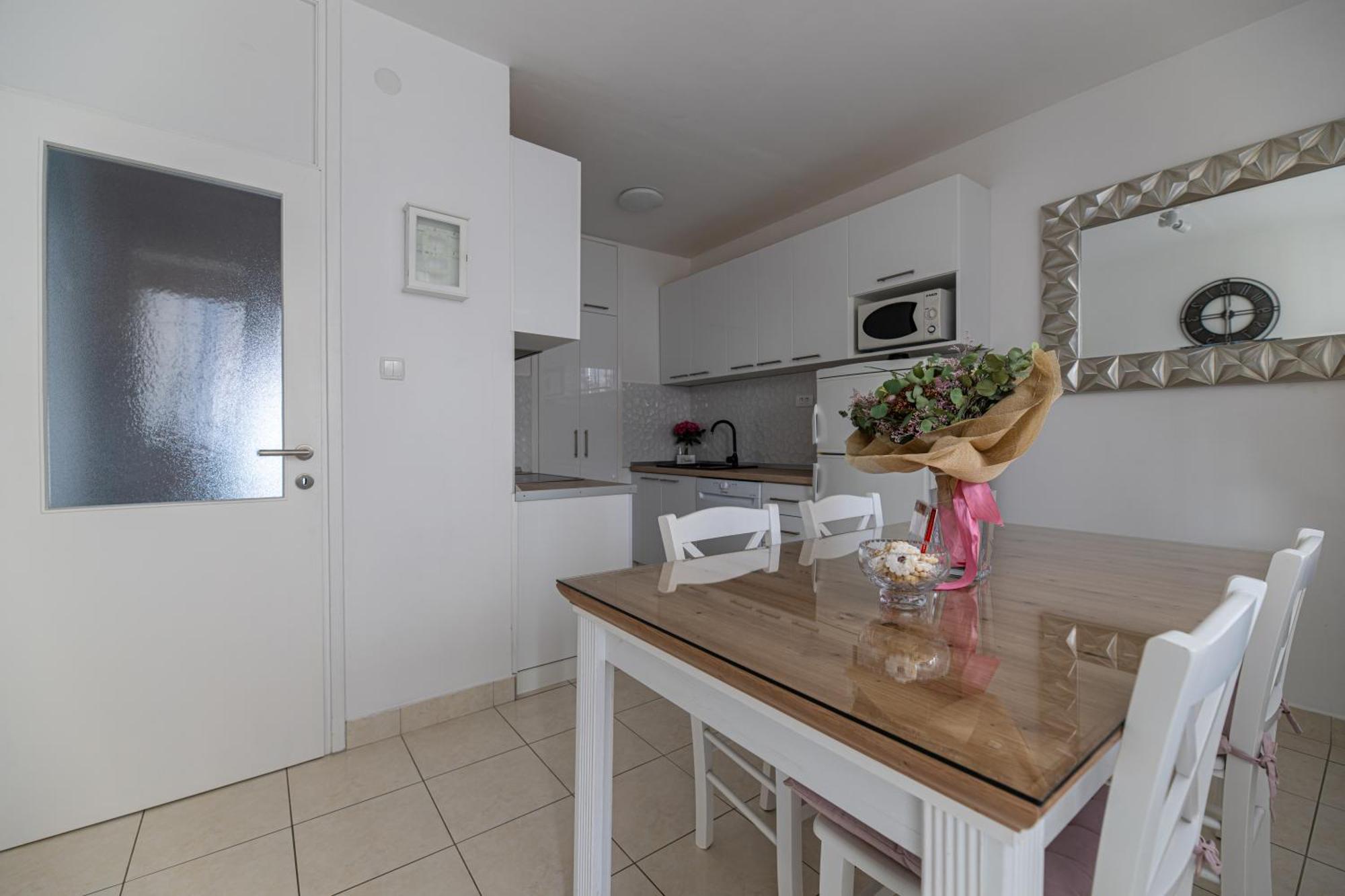 Babylu Apartman Zadar Exterior foto